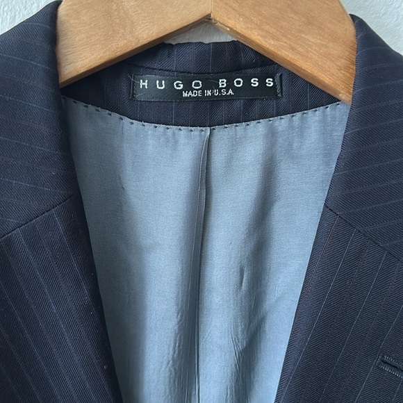 Hugo Boss 40R Rosselini Movie navy pinstripe wool blazer jacket great condition - Picture 7 of 9